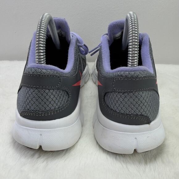 Nike Flex Experience Women’s Size 7 Gray Running Shoes Sneakers 525754-005 EUC - Picture 4 of 10